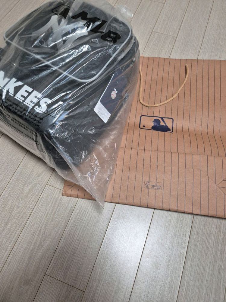 쿨거래시 8만9천! [정가 149,000원] 책가방+신주머니겸 보조가방(서브백) 포함 이미지