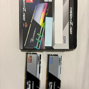 Gskill trident z neo 3600 cl16 DDR4 16gb(8gb*2개)