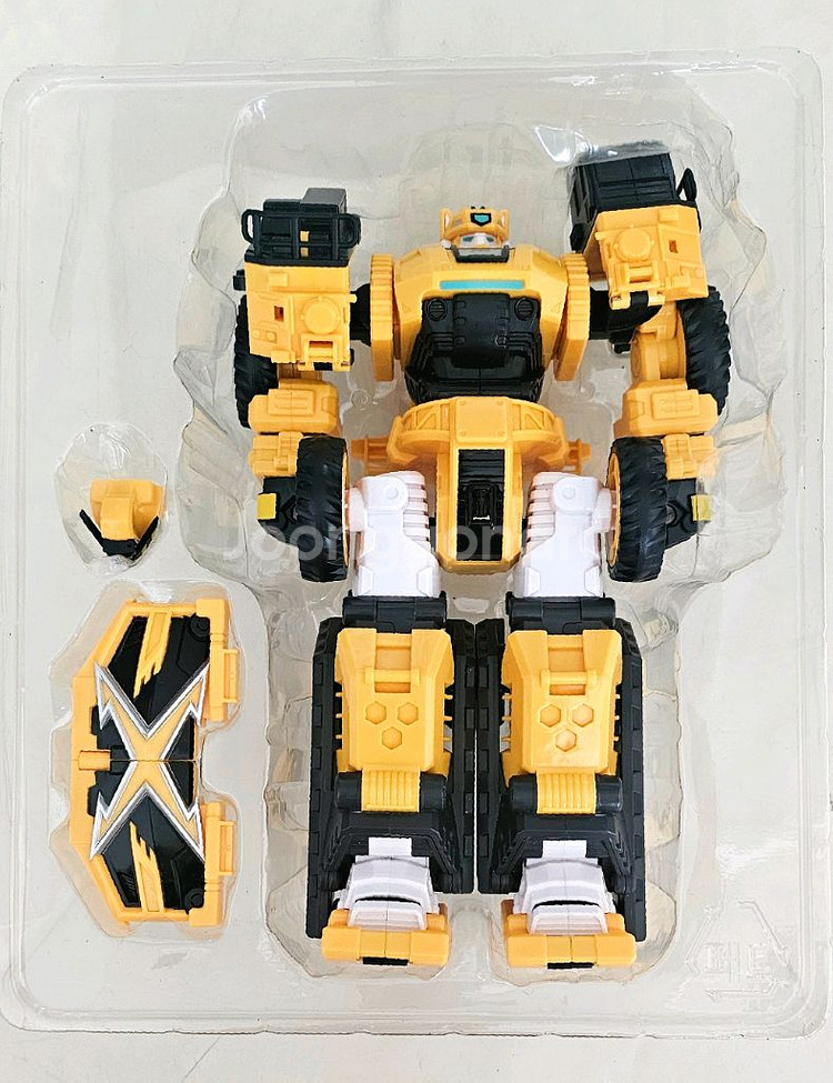 가이아코퍼레이션 미니특공대 펜타x봇 맥스 팝니다.--1