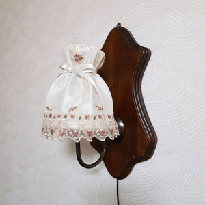 벽걸이 조명 우드 인테리어 침대 독서등