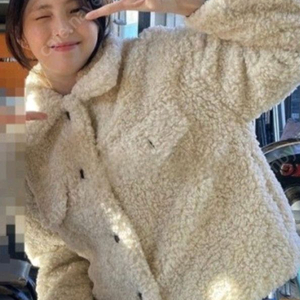 자라 한소희 뽀글이 자켓