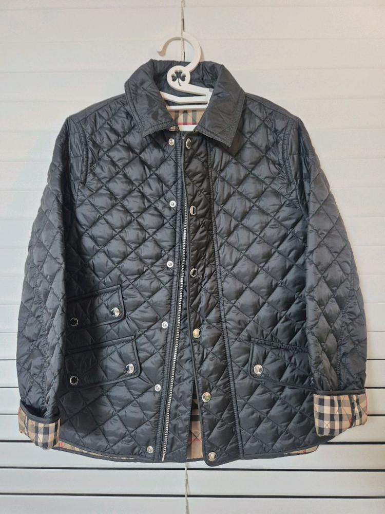 s급)버버리 키즈 퀼팅 블랙 자켓(10y)--0