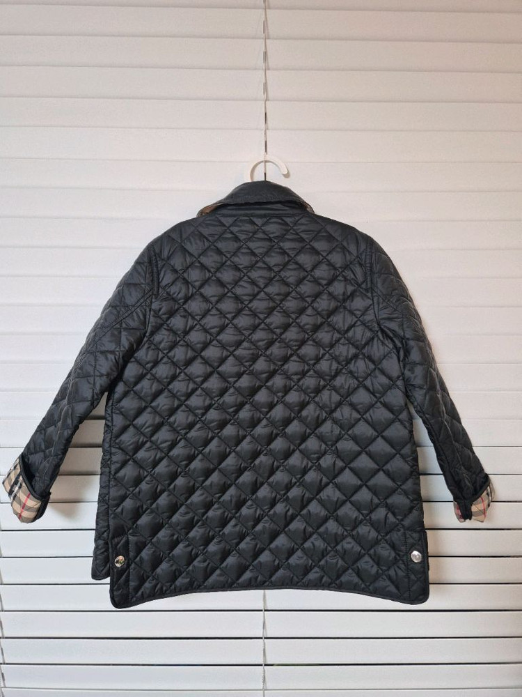 s급)버버리 키즈 퀼팅 블랙 자켓(10y)--3