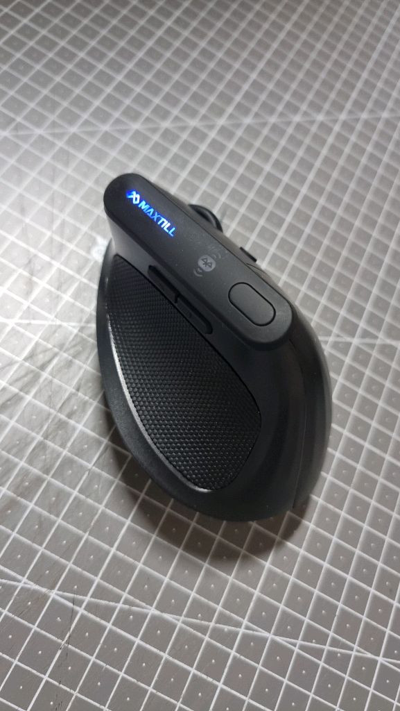 맥스틸 GM-BVE1500 블랙 무소음 블루투스 버티컬 마우스--2