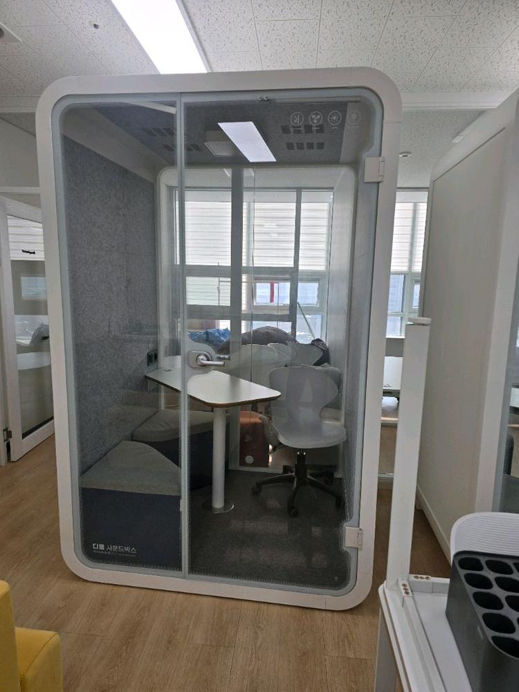 방음부스 , 폰부스, 미팅룸, 회의실,개인방송 부스, 휴게실, 화상회의 방음 부스 판매합니다. 이미지