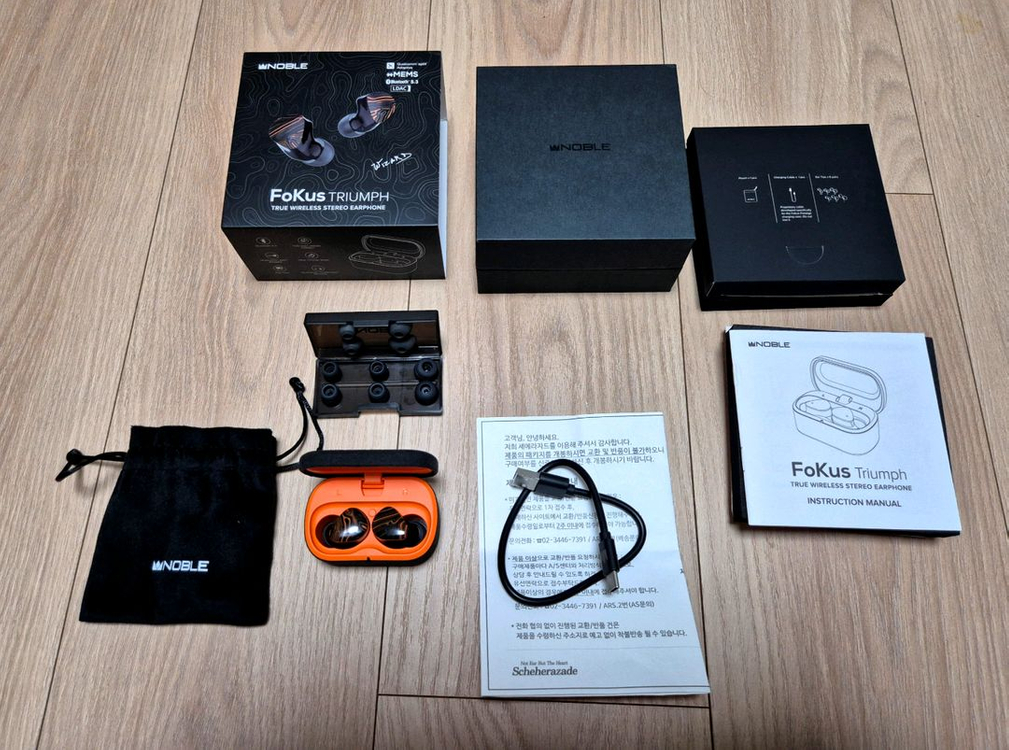 노블 포커스 트라이엄프 블루투스 이어폰 이미지
