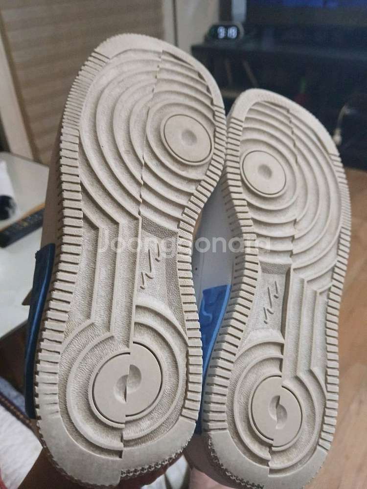 나이키 에어포스 1 폰탄카 화이트 블루 220--8