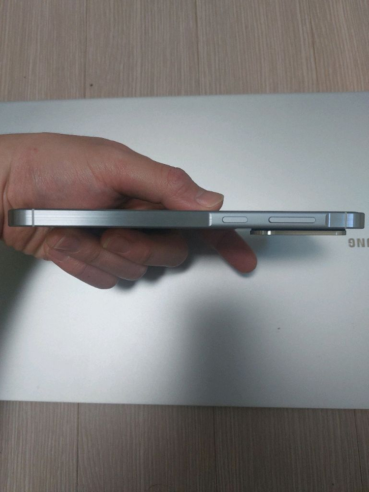 갤럭시 a56(퀀텀6)해외판 12램+256gb--3