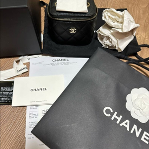 샤넬 베니티 캐비어 정사각 이미지