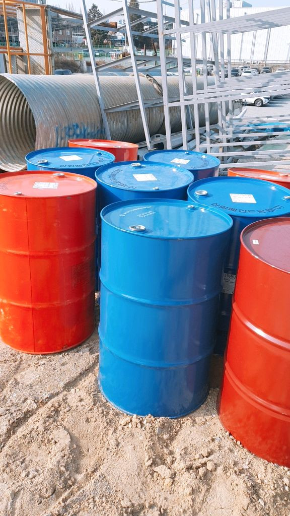 철드럼통 이미지