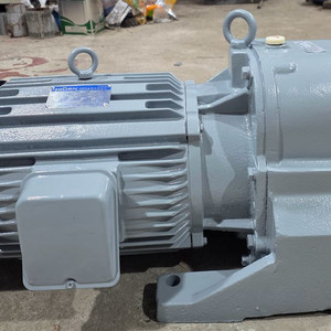 중고 기어드감속기모터, 235형, 20HP, 1/10, 삼양감속기 제품, 최고품질 판매