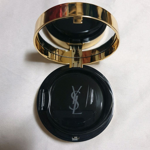 입생로랑 엉크르 드뽀 쿠션 케이스 + 리필통 새제품 미사용