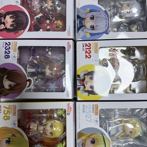 코노스바 넨도로이드 판매