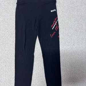 Msgm키즈 레깅스 6y (새상품) 보보쇼즈미니로디니타오몽클캉골이미스리미떼두두버버리키즈봉쁘앙