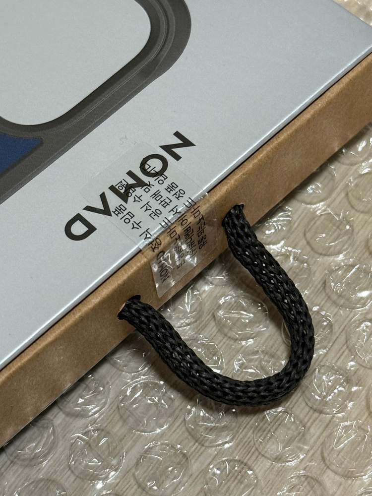 [판매완료] 노마드 맥세이프 러기드 케이스 / 아틀란틱 블루 - 아이폰 16 프로--3