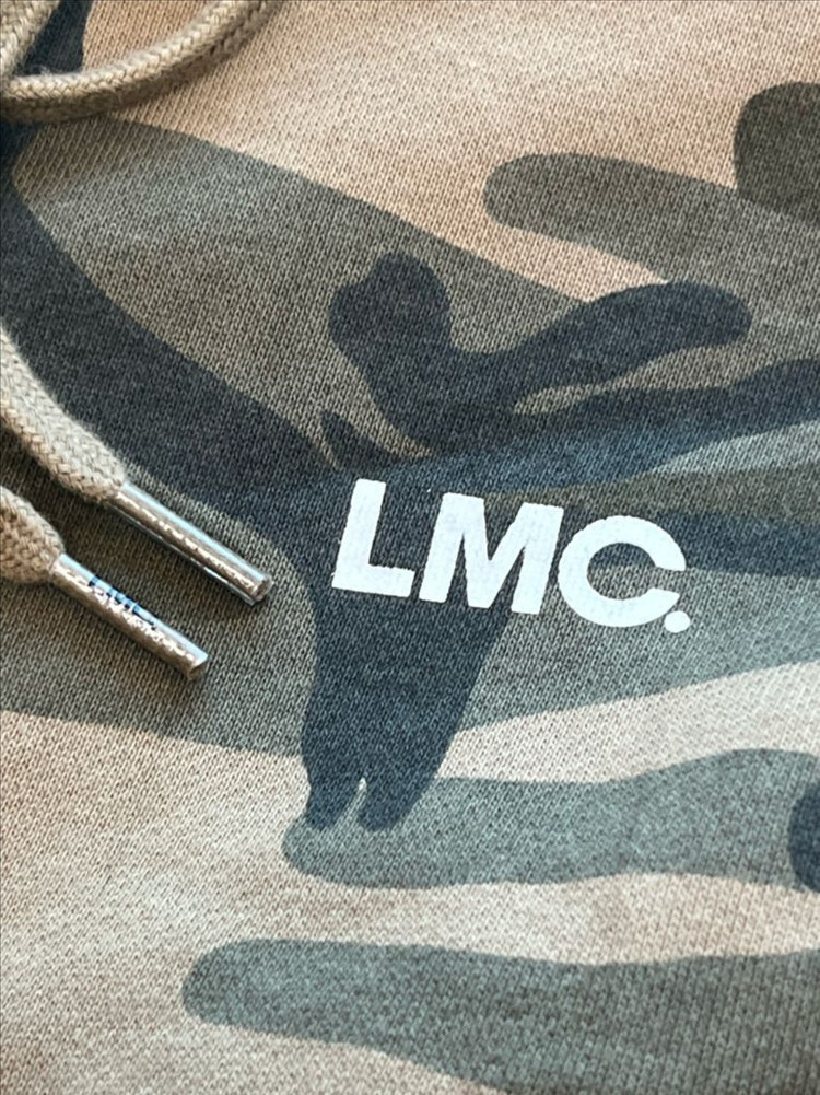 정가 10만원 LMC 카모 후드티 S급 판매합니다 M 사이즈 이미지