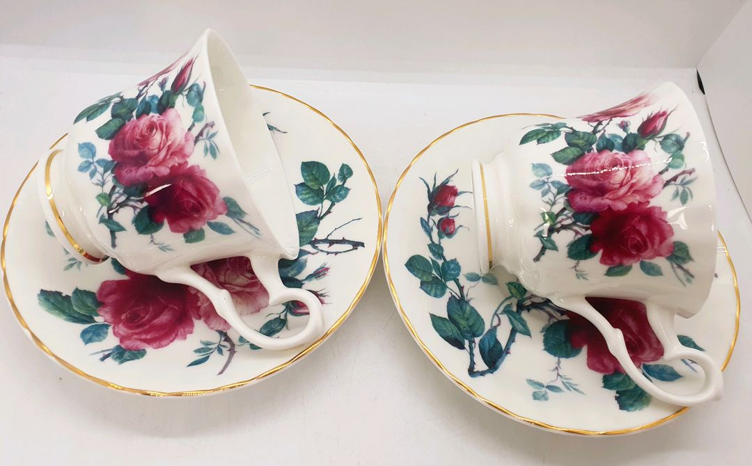 빈티지 영국로이 커크햄 잉글리쉬 로즈 찻잔2조값--2