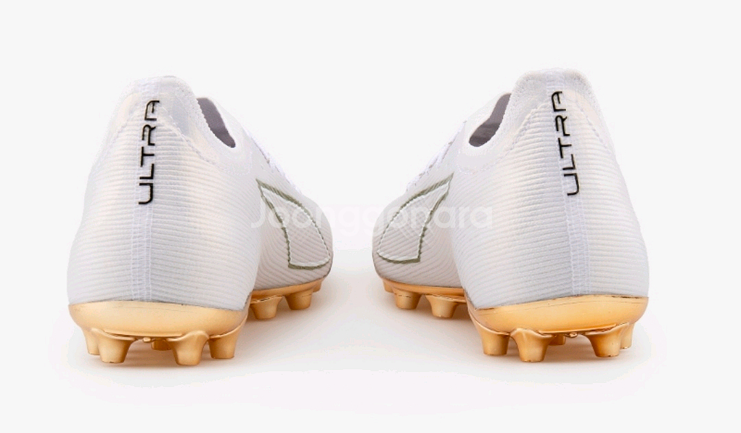 [새상품]푸마 울트라6 얼티메이트 MG White팩--4