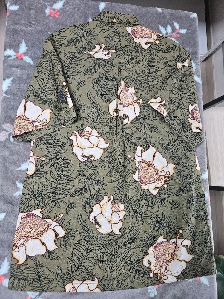 [해외M]나이키랩 플로랄 쇼트 슬리브셔츠 카키 이미지