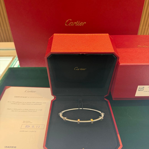 정품 까르띠에 에크루드 팔찌 화이트골드 20호