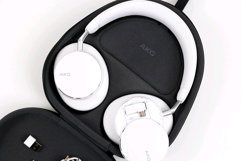 AKG N9 HYBRID 화이트 헤드폰 판매합니다. 이미지