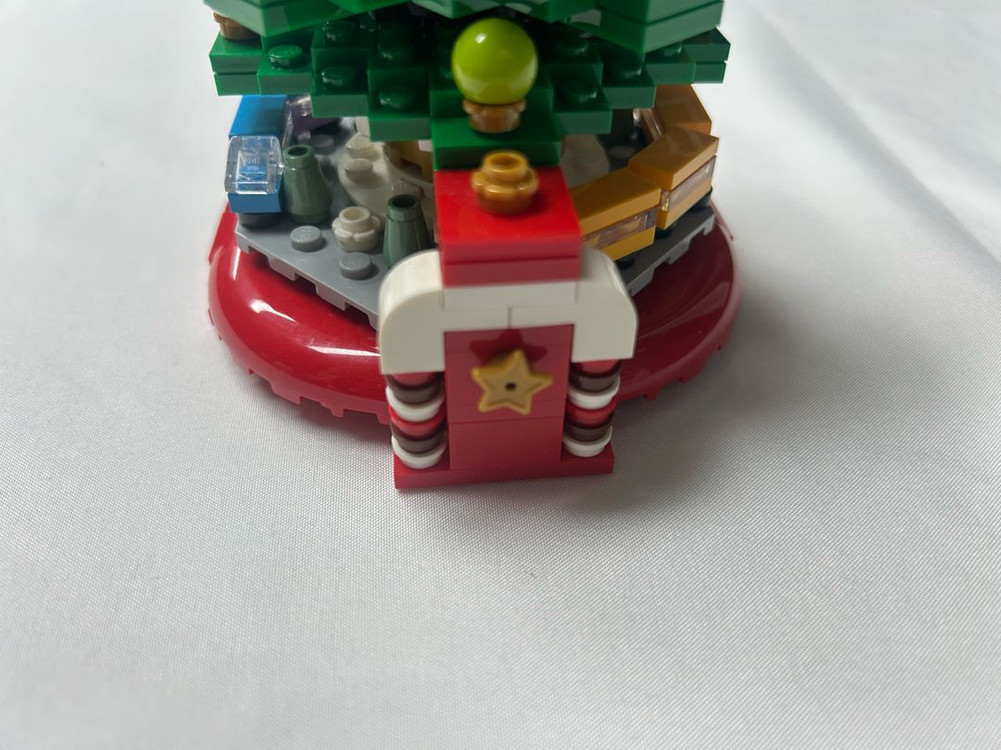 레고 40338 홀리데이 크리스마스 트리--2