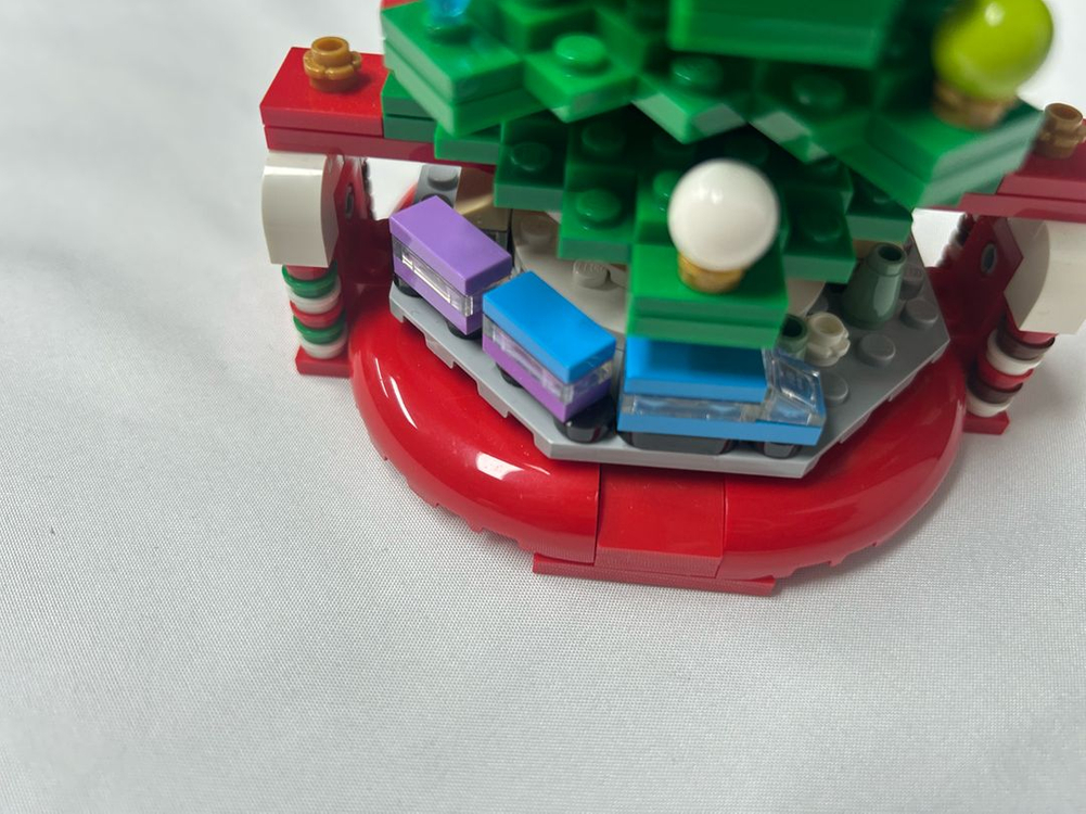 레고 40338 홀리데이 크리스마스 트리--3