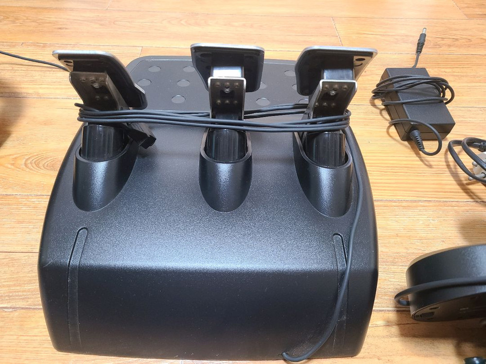 로지텍 G29 레이싱 휠 페달 변속기 세트--4