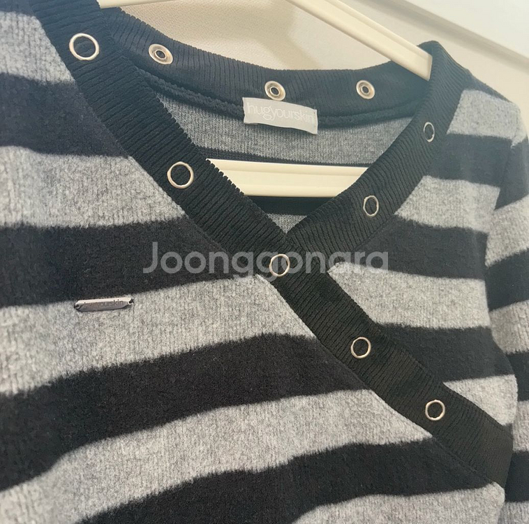 허그유어스킨 스트라이프 니트--2