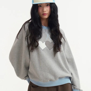 로긴앤로지 하트 패치 맨투맨