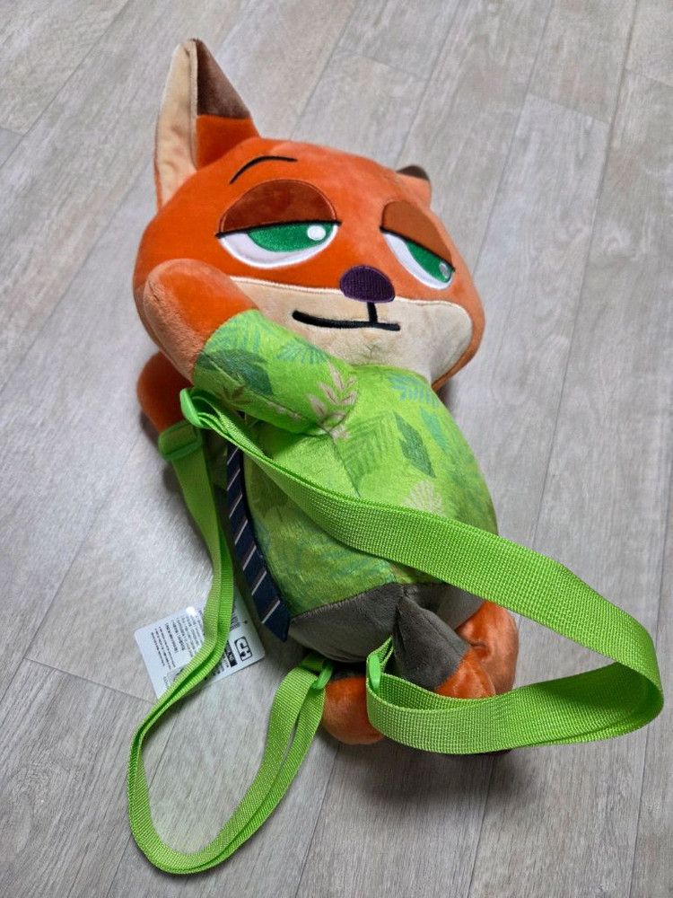 새상품) 35cm 정품 디즈니 주토피아 닉 라잉 대형 인형 백팩 가방--1