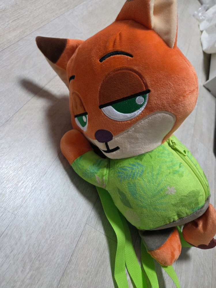 새상품) 35cm 정품 디즈니 주토피아 닉 라잉 대형 인형 백팩 가방--3