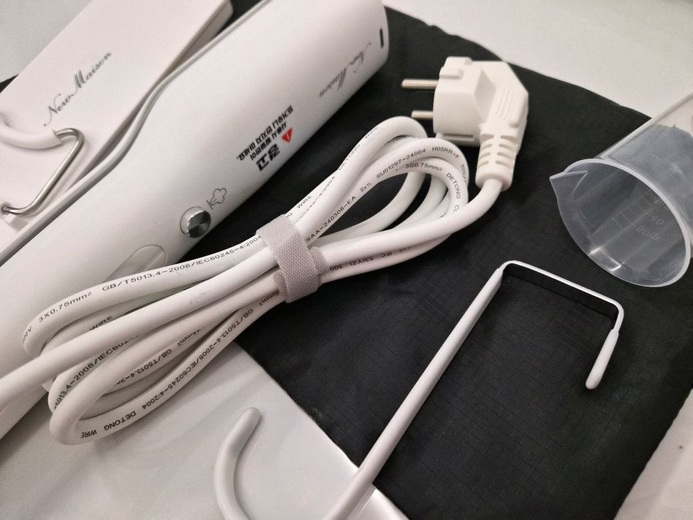 뉴메이슨 청담 187 스팀 스타일러 다리미(화이트)(새상품)--5