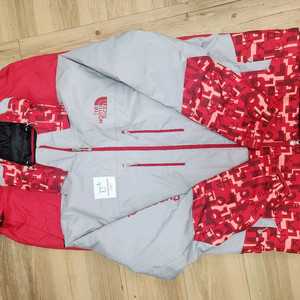 노스페이스 평창올림픽 스키복 보드복 상하의 세트 이미지