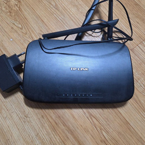 티피링크 와이파이 공유기팝니다.
