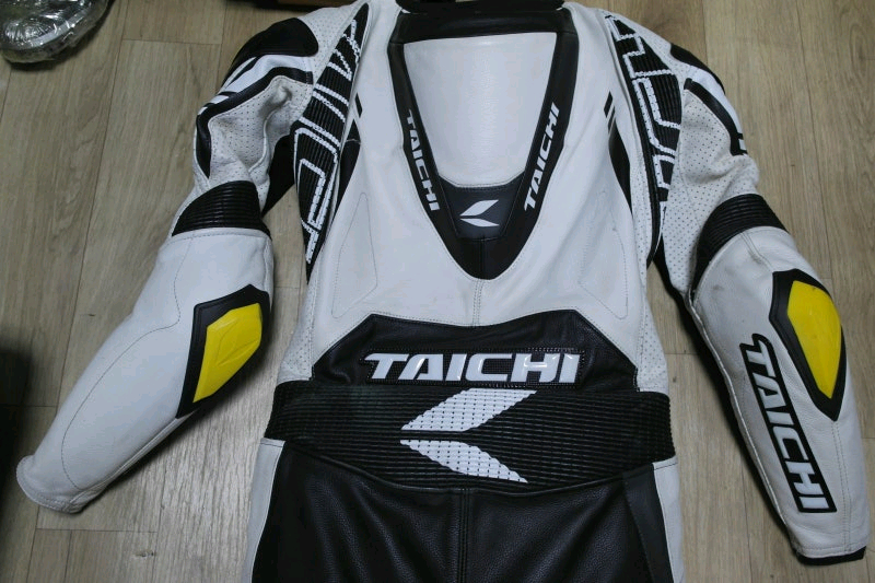 [신형] 알에스 타이치 원피스 슈트 46호 이미지