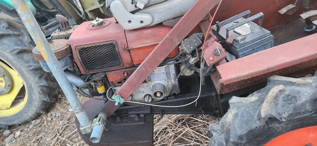 사륜구동 4wd 대동경운기 스키로더 스키로다 경운로더 경운로다 이미지