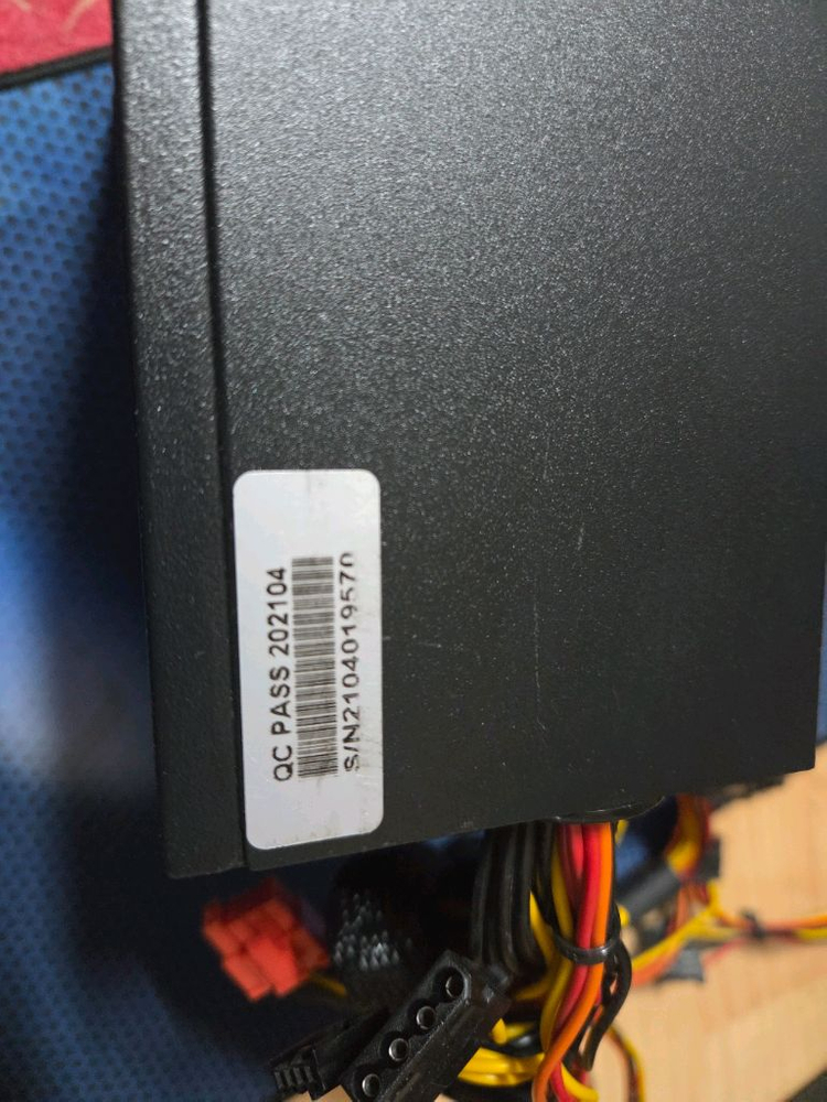 에너지옵티머스 500W 83+ 파워서플라이--3