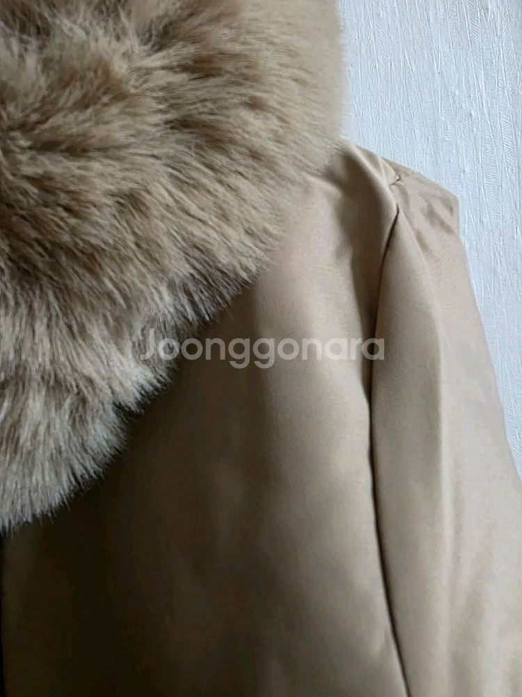 (새상품) 안쪽 털 진베이지색 후드퍼 롱패딩(55추천)--1