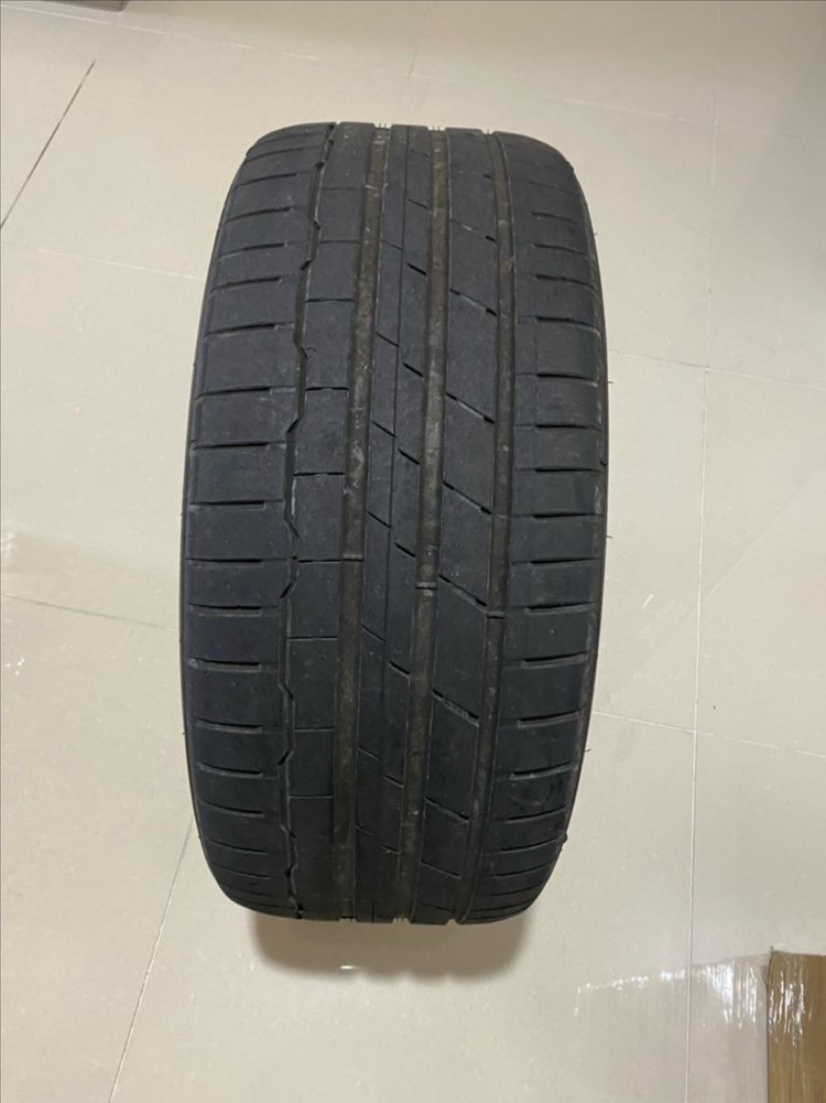 한국타야 벤투스s1에보3 255-40-20--1