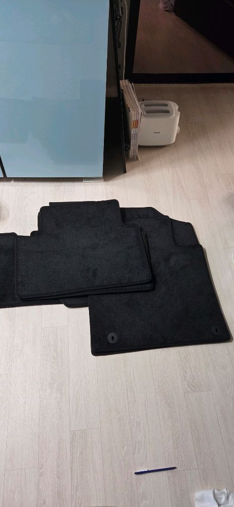 기아 더뉴 쏘렌토 2026 6인승 순정매트/ 발매트 판매합니다.--1