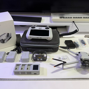 DJI Mini4 Pro 플라이 모어 콤보 드론
