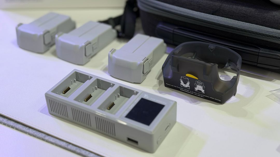 DJI Mini4 Pro 플라이 모어 콤보 드론--3