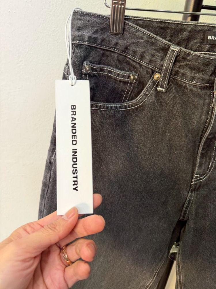 새제품) 브랜디드인더스트리 데님 팬츠 블랙 30 이미지