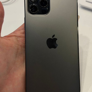 아이폰 12 Pro 256GB 그래파이트 팝니다(네고 가능)