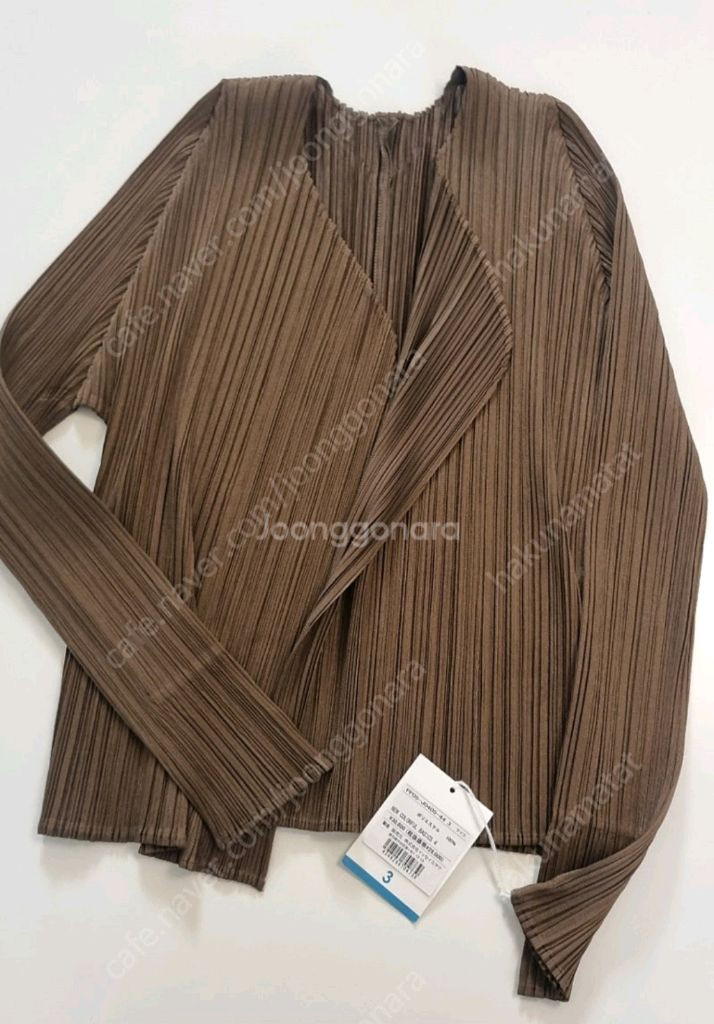 이세이미야케 플리츠플리즈 뉴컬러풀4 베이직 숏가디건 3사이즈 브라운 새상품--1