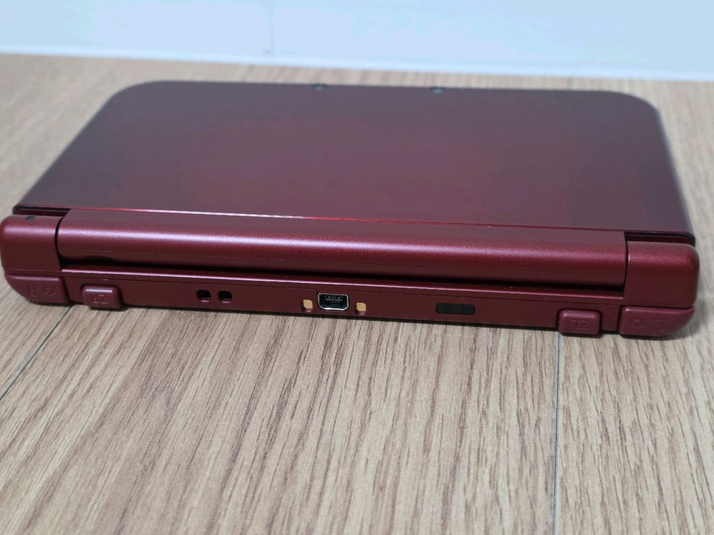 뉴닌텐도3ds XL 뉴큰다수 레드 한국 정품 (ㅋㅍ)--3