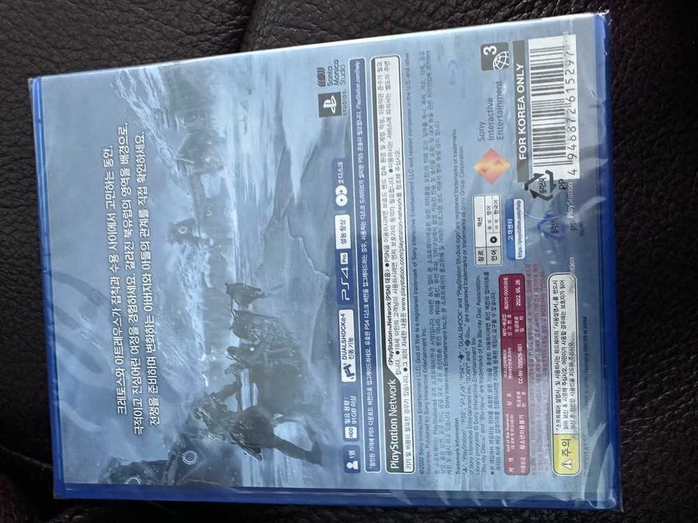 플스4 갓오브워 라그나로크 새제품--2