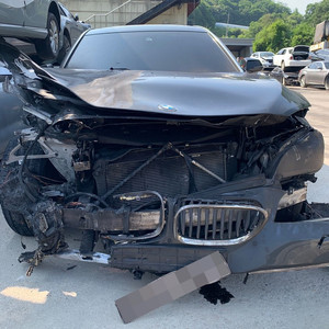 [ BMW 730LD ] 실내 or 전장 및 외장 부품 판매 합니다