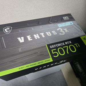 RTX 5070 Ti 그래픽카드